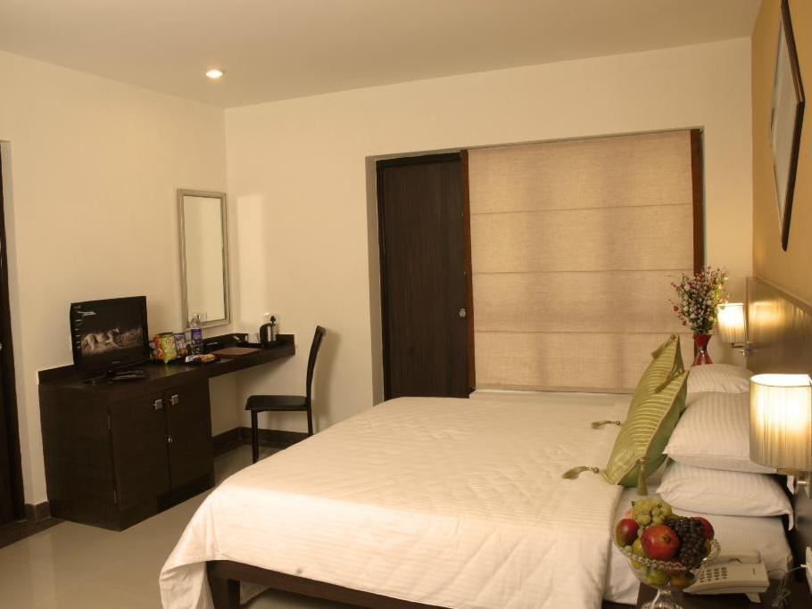 Arpanaa Hotel Tiruvannāmalai Exteriör bild